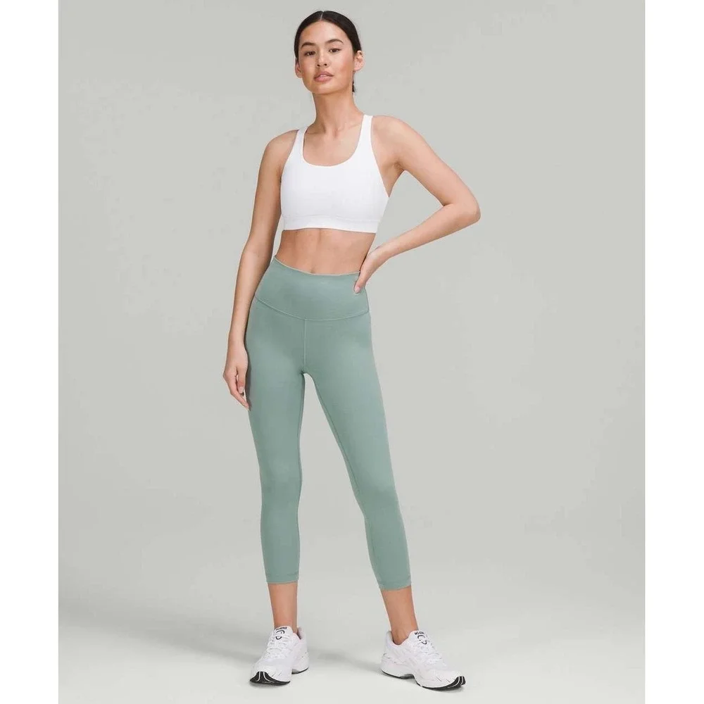 Lululemon Wunder Train High-Rise Tight 23